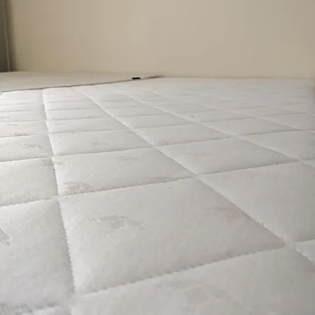 Quiet In The Wroclawska Krakkó