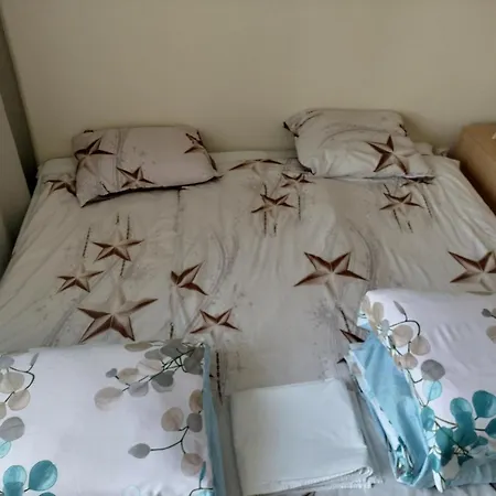 Apartman Quiet In The Wroclawska Krakkó