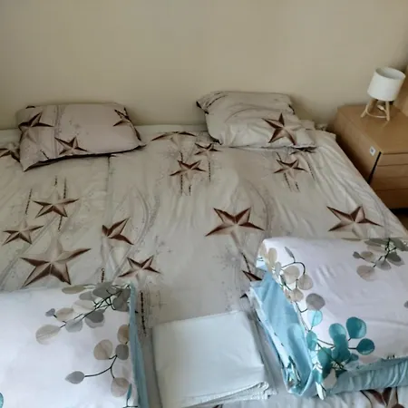 Apartman Quiet In The Wroclawska Krakkó