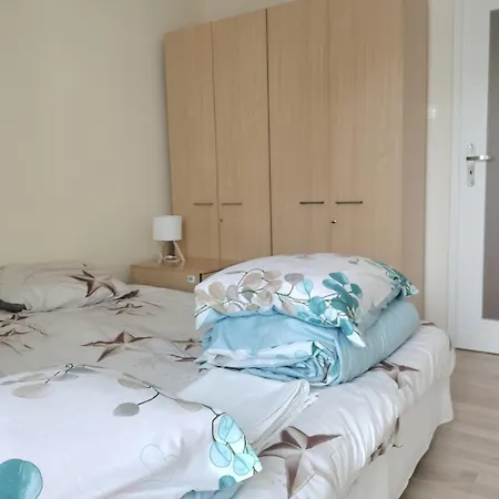 Apartman Quiet In The Wroclawska Krakkó