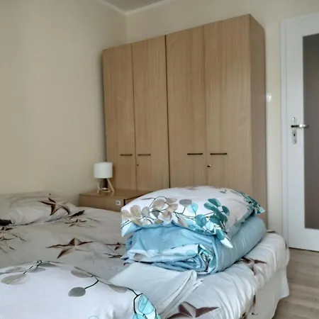 Quiet In The Wroclawska Apartman Krakkó