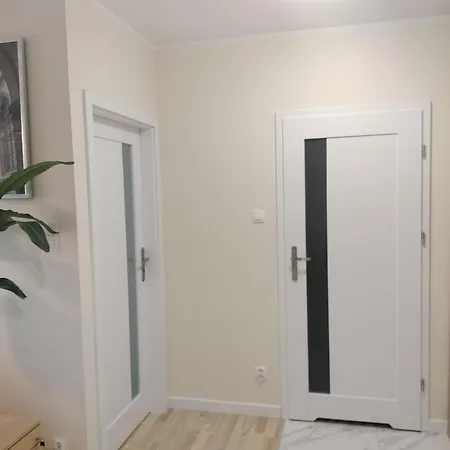 Apartman Quiet In The Wroclawska Krakkó