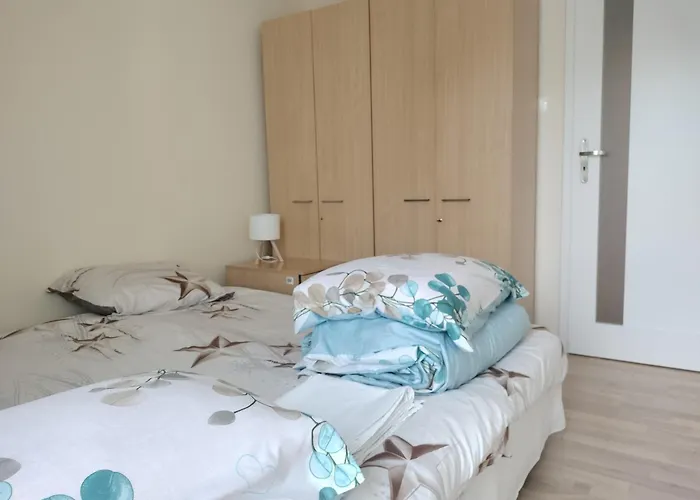 アパート Quiet In The Wroclawska クラクフ