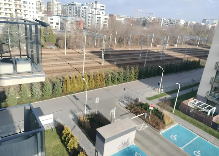 Quiet In The Wroclawska アパート クラクフ