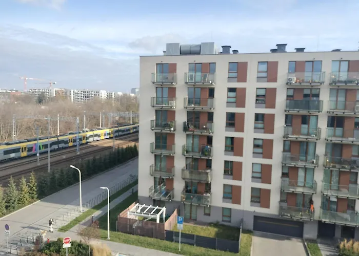 Quiet In The Wroclawska アパート *