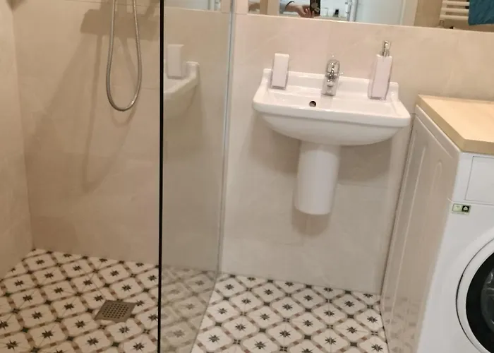 アパート Quiet In The Wroclawska